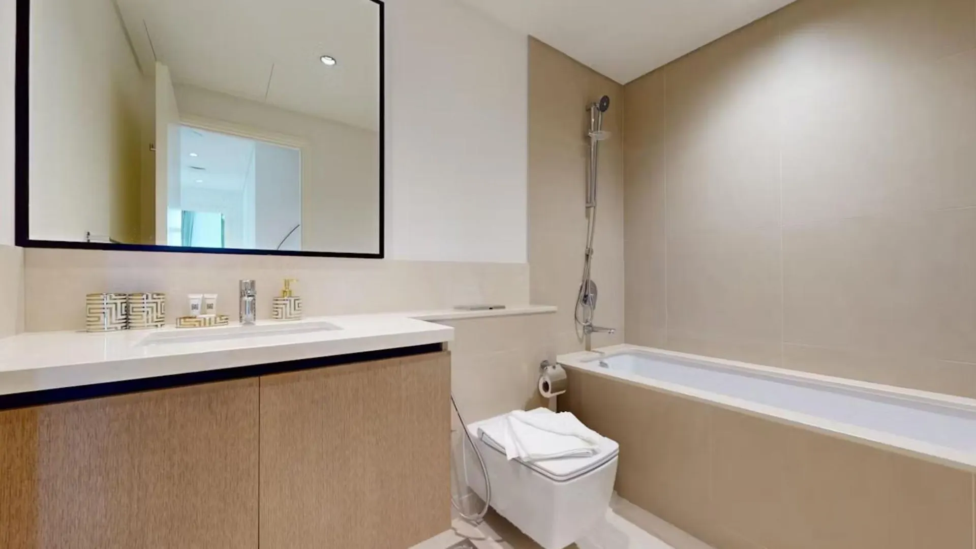 Ferienwohnung Burj Royale - Burj Khalifa View - 4M Walk To Dubai Mall